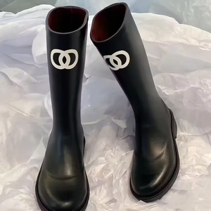 Zapatos de cuero genuino de alta calidad para mujer, botas por encima de la rodilla, zapatos de diseñador de moda para mujer, zapatos casuales para exteriores, botines largos. - Product Image 1