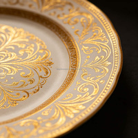 Assiettes en papier fantaisie de qualité supérieure pour mariages, banquets, célébrations et traiteurs haut de gamme
