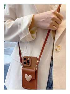 กระเป๋าใส่การ์ดรูปหัวใจสีน้ำตาลขนาดเล็กเหมาะสำหรับ Samsung Apple <span class=keywords><strong>Xiaomi</strong></span> ที่มีช่องเสียบการ์ดโทรศัพท์มือถือพร้อมเชือกแขวนในแนวทแยง - Product Image 5