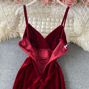 Nouvelle mode V profond coupe basse haute fourche ouverte licou Banquet hôte or velours Sexy dos nu robes <span class=keywords><strong>de</strong></span> soirée - Product Image 4