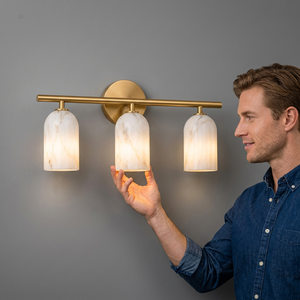 Aplique de pared contemporáneo con pantallas de mármol, acabado dorado, tres luces, para baño y decoración del hogar. - Product Image 1