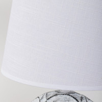 Lampe de bureau rétro de style européen, design sculpté à la main, lampe de table en céramique blanche pour hôtel, chambre à coucher