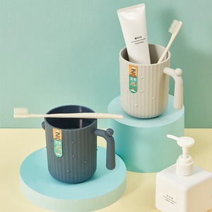 Tasse de rince-bouche créative Cactus, tasse de brosse à dents domestique avec poignée, tasse de brosse à dents en plastique - Product Image 2