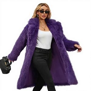 Cappotto <span class=keywords><strong>Trench</strong></span> da Donna in Ecopelliccia Intrecciata con Collo Rovesciato e Bottoni Coperti, Design Formale Invernale, Colore Personalizzabile - Product Image 1