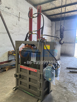 Presse à balles verticale hydraulique directe usine pour textiles, vêtements usagés, chiffons et coton