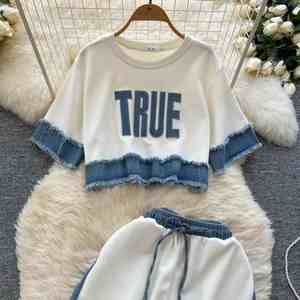 Ensembles de sport basiques pour femmes été 2025 : Haut et ensemble en jean patchwork, survêtements de jogging – Vente en gros - Product Image 4