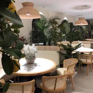 हल्के लक्जरी यू आकार रेस्तरां बूथ बैठने वाली कॉफी की दुकान सफेद चमड़े के सोफे और कुर्सी - Product Image 5