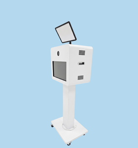 Photomaton à angle élevé 60 kg en métal avec WiFi, télécommande manuelle, impression instantanée, écran tactile DSLR, acceptant paiement par carte et coupon, et impression par sublimation - Product Image 2