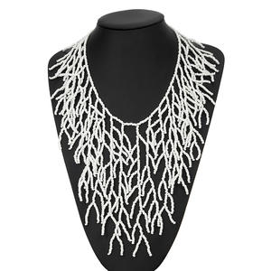 Collar largo bohemio Vintage para mujer, colgante de Triple <span class=keywords><strong>Coral</strong></span> exagerado, cuentas de oro amarillo azul Beige rojo, collar con cuentas de moda - Product Image 1