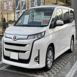 Volante a la izquierda Venta caliente 2023 Coches usados Toyota Noah 1,2 T/1.5L Sedan nueva energía para la venta