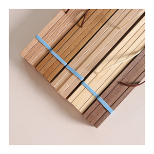 Kết thúc tốt đẹp Gỗ Tếch khung Áp phích từ tính với lịch treo vải vải tùy chỉnh mô hình treo tường trang trí - Product Image 1