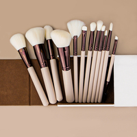 Set Kuas Makeup Profesional 12 pcs Gagang Kayu Custom Vegan Lembut untuk Bedak, Alis, dan Perlengkapan Kecantikan