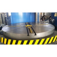 Torno Vertical CNC de Diseño Compacto para Trabajos de Precisión en la Torneado de Bridas de Bujes de Diferentes Diámetros en Salas de Herramientas