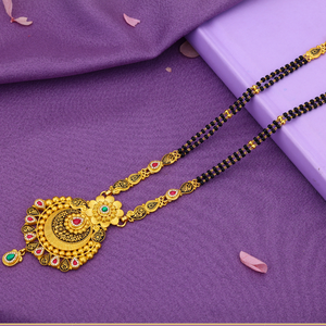 Collier Mangalsutra en or 22 carats avec perles et pierres de zircon, bijoux de mariage ethniques pour femmes, design floral, chaîne à perles noires - Product Image 1
