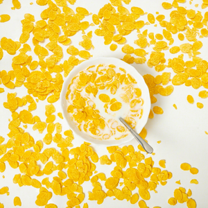 Copos de maíz crujientes clásicos sin marca al por mayor para cereales a granel, sin gluten, sin OMG, desayuno saludable para adultos - Product Image 1