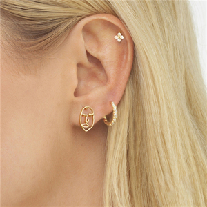 Boucles d'oreilles CANNER plaquées or 18 carats, cercle torsadé, zircon, style hipster pour femmes - Product Image 4