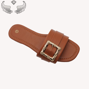 Sandales pour femmes de haute qualité, élégantes, scintillantes, durables et légères, spécialiste OEM/ODM de sandales pour femmes - Product Image 5