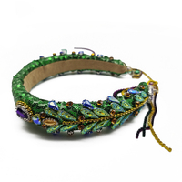 Serre-tête unique à chaîne de strass et pompons pour le Mardi Gras, accessoire capillaire scintillant pour les festivals de musique et Noël