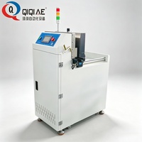 Machine de déchargement automatique de cartes de circuits imprimés (PCB) entièrement automatique avec contrôle par écran tactile PLC, système de rail universel réglable pour usine SMT