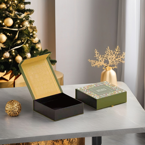 Caja de Joyería de Viaje Personalizada al por Mayor, Popular entre las Mujeres, de Terciopelo, con Embalaje de Regalo, Papel Kraft, Laminación Mate, Grabado en Relieve y Forro de Esponja - Product Image 6