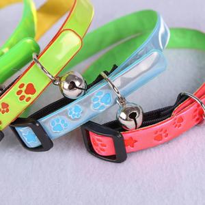 <span class=keywords><strong>Collier</strong></span> ajustable de haute qualité <span class=keywords><strong>Fluorescent</strong></span> bon marché pour chien et <span class=keywords><strong>chat</strong></span> <span class=keywords><strong>Collier</strong></span> à bande Boucle en cuir PU PVC - Product Image 5