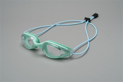 กล่องสีเขียวหญ้า