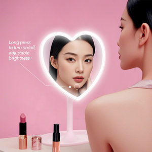 Girlish <span class=keywords><strong>butterfly</strong></span>-shaped led trang điểm mirror-heart & cat ears thiết kế cảm ứng thông minh ánh sáng máy tính để bàn cho phòng ngủ trang trí nội thất - Product Image 3