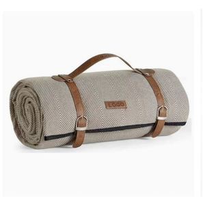 Custom Logo Wholesale Large Travel Foldable Portable Beach Durable <b>Outdoor</b> Picnic <b>Mat</b> With Leather Strap for Camping - Product Image 2