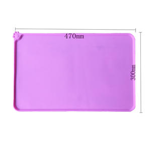 Maßgefertigte Umweltfreundliche Wasserdichte Hundematte mit Tiermuster Silikon Rutschfeste Futtermatte für Haustiere - Product Image 6