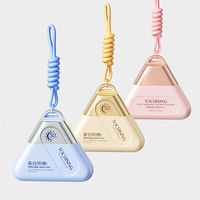 Emballage personnalisé de flacon de crème solaire triangulaire 50 ml, flacon vide en plastique unique pour soins de la peau avec bouchon à vis, produit d'été