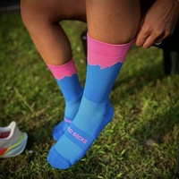 Calcetines De Compresión Personalizados Para Correr, Finos De Poliamida Para Running Y Ciclismo, Calcetines Deportivos Antiampollas De Alto Rendimiento, Aceptamos Pedidos Pequeños (Low MOQ)