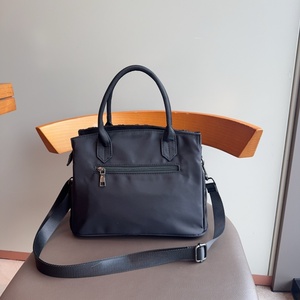 Sac à bandoulière élégant pour femme avec sequins, sac rétro en cuir pour femme, grande capacité, sac de voyage bandoulière pour poupée - Product Image 5