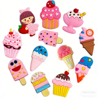 Vente en ligne de breloques pour chaussures à thème dessert mignon, accessoires DIY, breloques pour chaussures en PVC souple détachable, crème glacée rose, gâteau