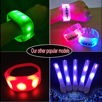 Venta al por mayor Luminous Glow Logo Color Rfid Lumineux Pulseras Sound Activated Wristband Printing Silicone Nfc Custom Led Bracelet