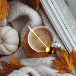 <span class=keywords><strong>QZQ</strong></span> Cuillère à café à long manche Petites cuillères à dessert en métal coréen Cadeau Couverts en acier inoxydable argenté Ensemble de cuillères à thé en or - Product Image 5