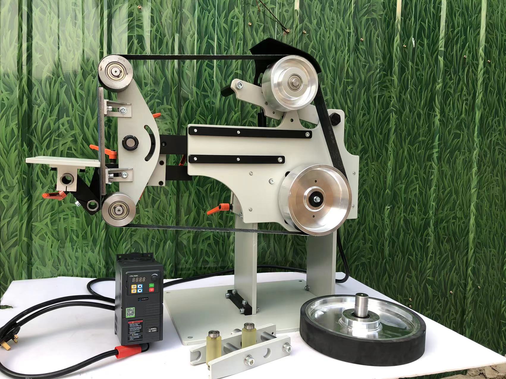 ナイフ可変速ベルトサンダー2x822HP用工業用ベルトグラインダー