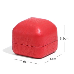 Manufacturer Wholesale Iron PU Leather Jewelry <b>Box</b> Rectangular Velvet <b>Packaging</b> for Rings Square for Rings Jewelry - Product Image 6