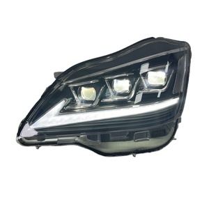 Lentille de projecteur triple conduite à droite phare LED pour 2003 2004 2005 2006 <span class=keywords><strong>2007</strong></span> 2008 GRS184 Crown - Product Image 1