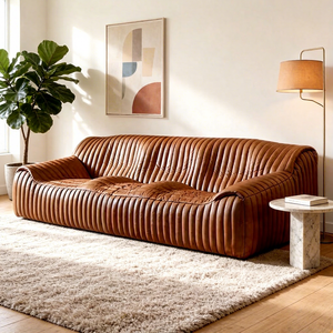 Nuovo Design Divano in Pelle Marrone Vintage a 3 Posti, Divano Letto di Lusso Italiano in Vera Pelle, Arredamento per Soggiorno - Product Image 1