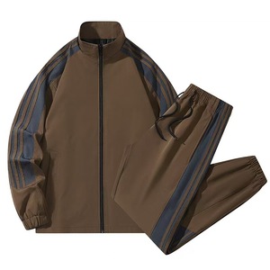 Ensemble Sportif Transfrontalier 2026 pour Hommes – Nouvelle Collection Printemps Tendance Décontractée – <span class=keywords><strong>Pantalon</strong></span> Cargo Jeunesse Grande <span class=keywords><strong>Taille</strong></span> – Ensemble Élégant 100% Polyester à Capuche - Product Image 4