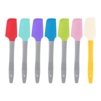 Vente chaude ustensiles de cuisine petite taille Silicone Gadgets de cuisine ustensile rotatif beurre spatule pour la cuisson