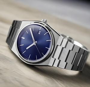 Bracelet de luxe en acier inoxydable avec cadran bleu foncé TissoWatch pour hommes Montre à quartz ultra-mince et lumineuse OEM pour hommes - Product Image 5