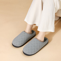 En stock, pantoufles pour femmes, pantoufles chaudes, douces et confortables, automne-hiver, talons hauts, semelle épaisse, pantoufles d'intérieur