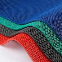 Robuster Polypropylen-Schwimmbad teppich Modernes Mesh-Design Wasserdichte Strand-Küchen teppiche im Freien Gewebtes Design für den Heimgebrauch