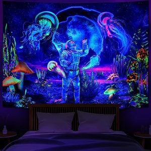 <span class=keywords><strong>Tapisserie</strong></span> d'astronaute Blacklight plantes réactives UV méduse <span class=keywords><strong>tapisserie</strong></span> <span class=keywords><strong>murale</strong></span> néon galaxie <span class=keywords><strong>espace</strong></span> <span class=keywords><strong>tapisserie</strong></span> - Product Image 1
