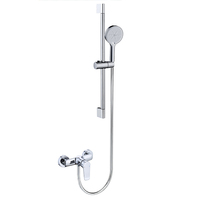 Ensemble de douche moderne pour projets hôteliers avec mitigeur chaud/froid mural et pommeau de douche simple