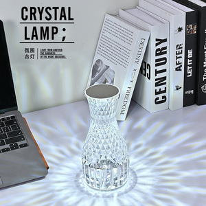 <span class=keywords><strong>Lampada</strong></span> da tavolo a forma di vaso <span class=keywords><strong>lampada</strong></span> da tavolo con ricarica USB <span class=keywords><strong>trasparente</strong></span> per banchetti regalo di nozze regalo romantico decorativo da scrivania - Product Image 4