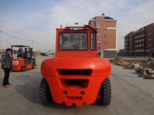 7ton דיזל מלגזת עם מונית מזגן עבור מכירה לוהטת מלגזה משאית מונית דוד 7000kg דיזל מלגזה - Product Image 6