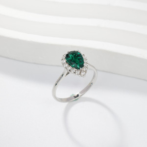 1.5 Carat Pear-Shaped Lab-Grown Zambian <strong>Emerald</strong> Classic Anniversary <strong>Ring</strong> S925 Solid <strong>Silver</strong> with Rhodium Plating - Product Image 2