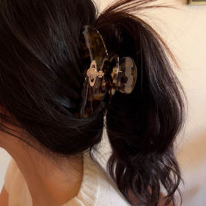 กิ๊บหนีบผมอะคริลิคอะซิเตทขนาด 9.5 ซม. สำหรับผู้หญิงและเด็กผู้หญิง - Product Image 4